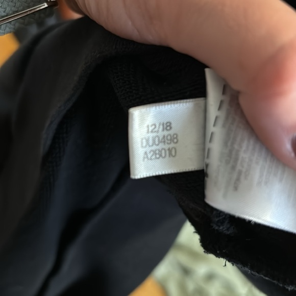 Adidas Classics French terry hoodie - Picture 11 of 12